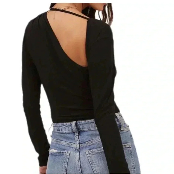 Astr Black One-Shoulder Bodysuit - Picture 2 of 12